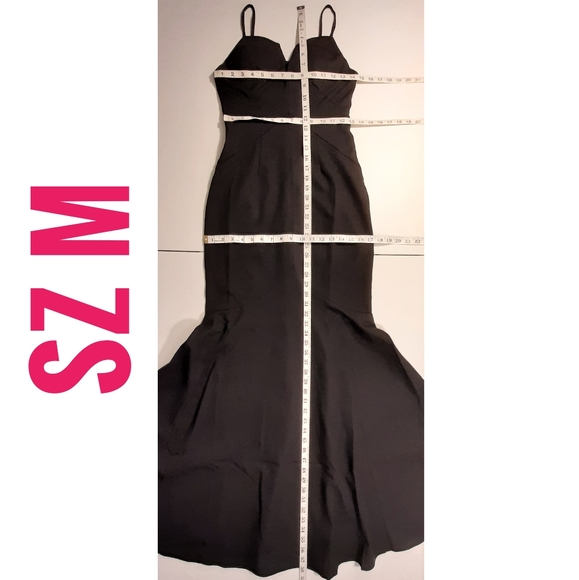 Trumpet Evening Gown - Picture 11 of 12